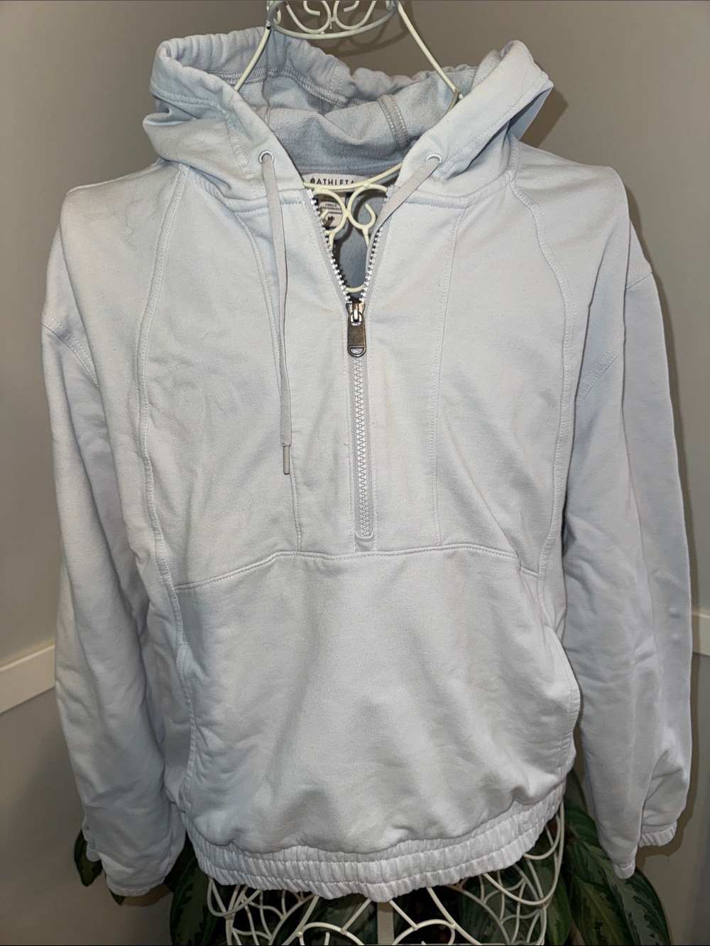 Athleta Light Gray Half-Zip Hooded Pullover EUC